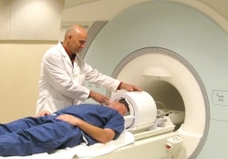 Ученые планируют лечить рак с помощью… МРТ