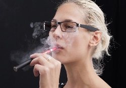 Почему е-сигареты с вишневым вкусом – самые изысканные и… самые опасные
