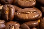 Кофе повышает вероятность выкидыша