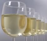 Белое вино снижает шансы на успех искусственного оплодотворения