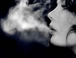 Женщинам вреднее курить, чем мужчинам