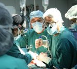 Украинские кардиохирурги провели уникальную операцию на сердце ребенка